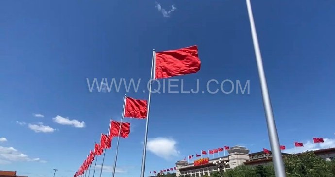 熱烈慶祝十一國(guó)慶節(jié)，企鵝糧油機(jī)械祝愿祖國(guó)繁榮昌盛(圖1)
